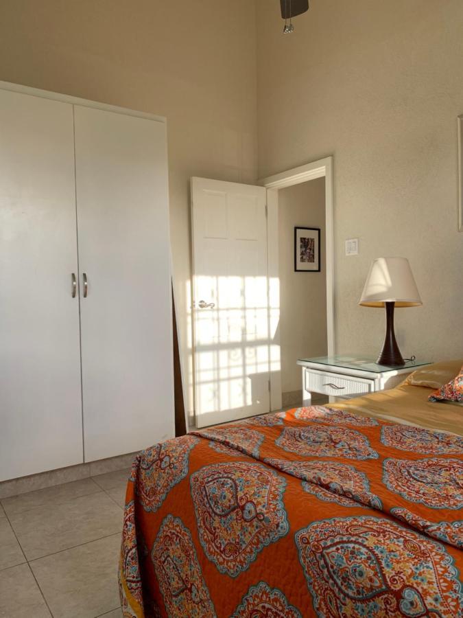 Raivens Nest Bed And Breakfast 基督教堂市 外观 照片